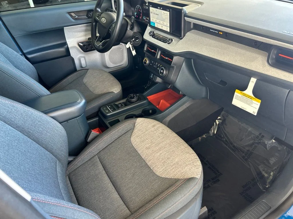 Used 2022 Blue Ford XLT image 24