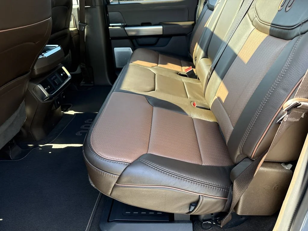Used 2023 Gray Ford King Ranch image 19