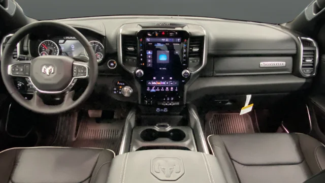 New 2027 Tank Exterior Paint RAM Laramie image 11