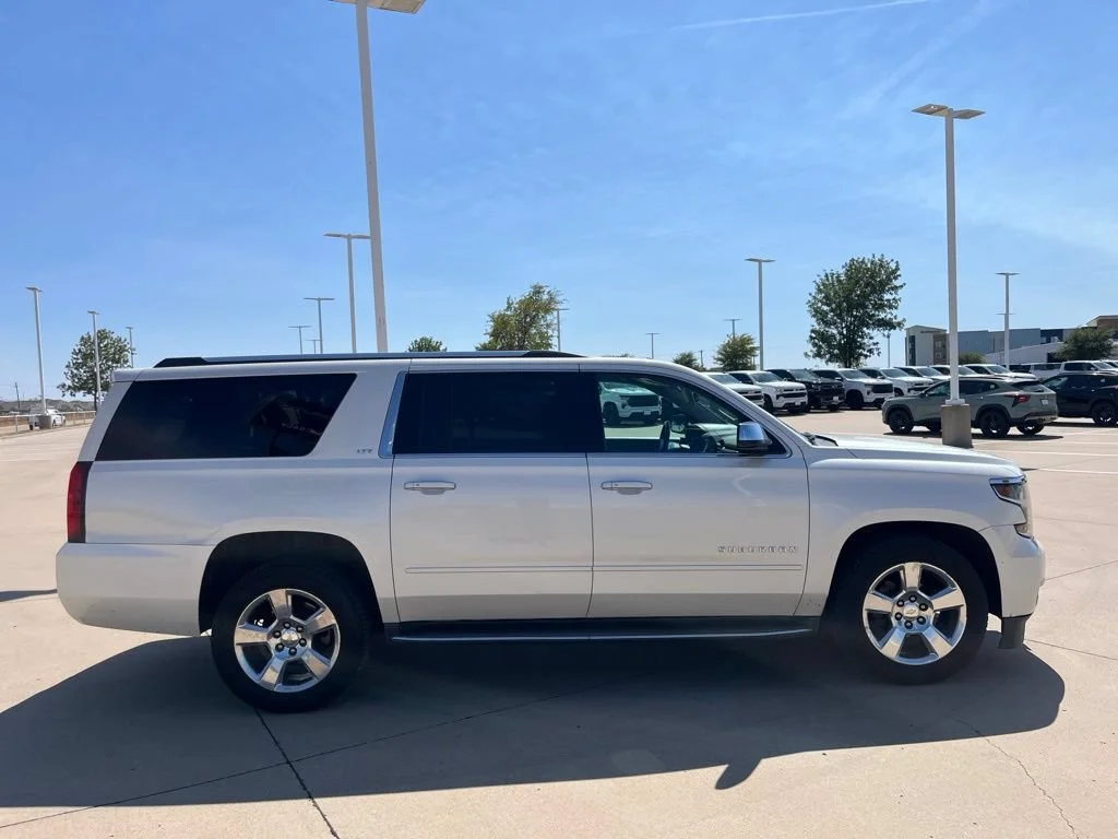 Used 2015 WHITE DIAMOND TRICOAT Chevrolet LTZ image 6