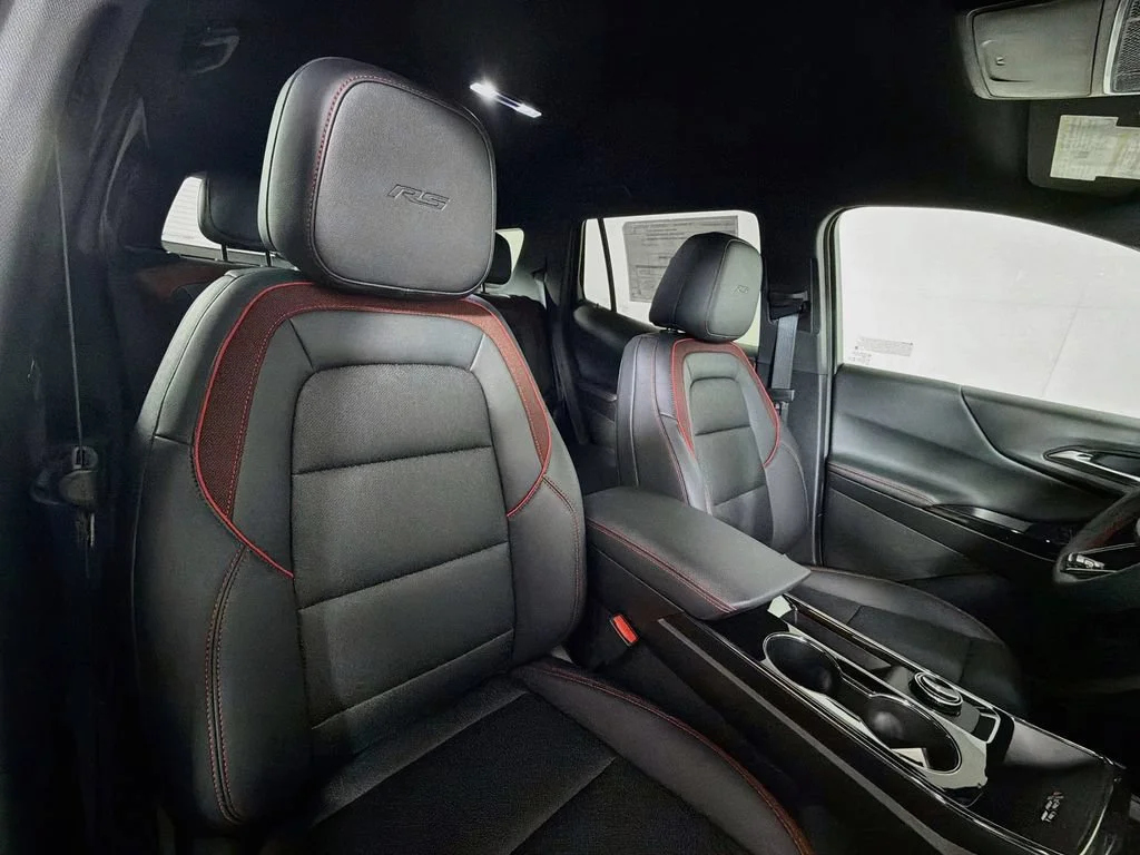 New 2027 Mosaic Black Metallic Chevrolet RS image 23