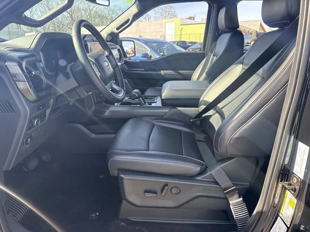 Used 2025 Black Ford Lariat image 17
