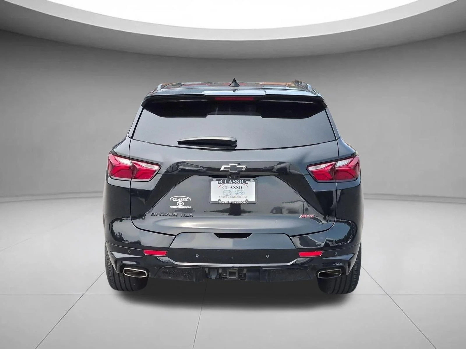 Used 2020 Black Chevrolet RS image 4