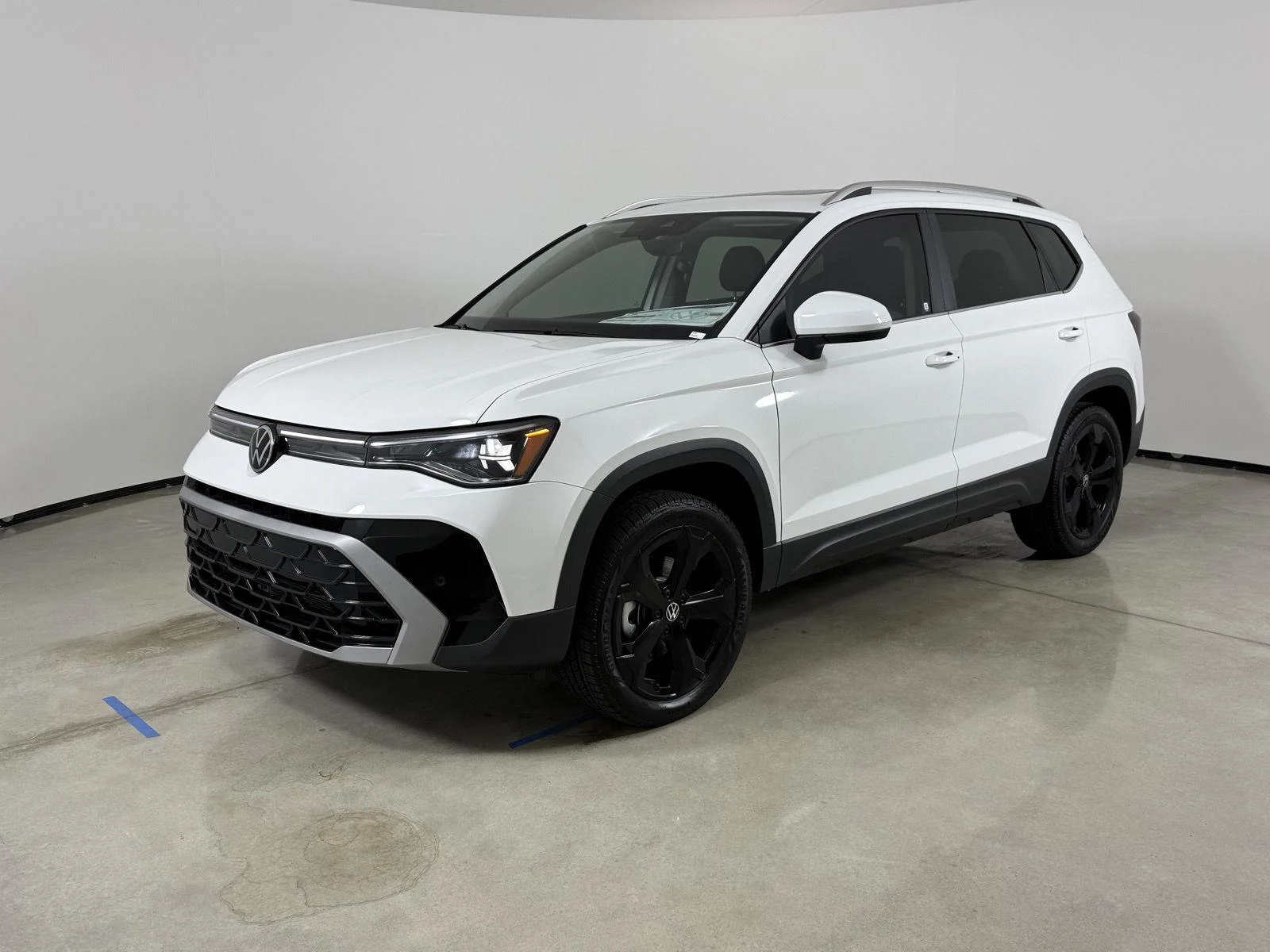 New 2027 Pure White Volkswagen SEL image 1