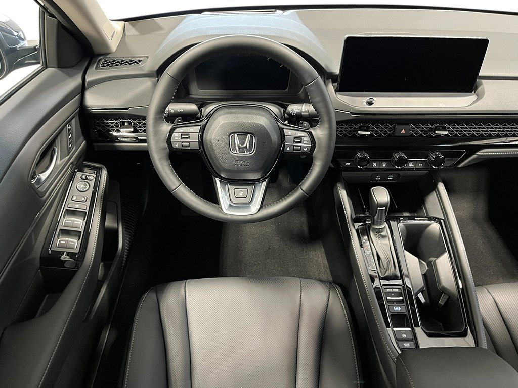 New 2026 Crystal Black Pearl Honda Touring image 20