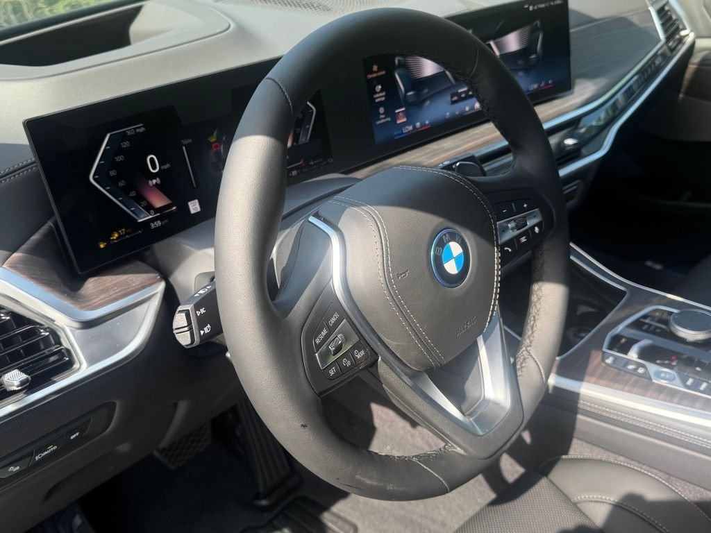 2026 BMW X5 50e - Photo 14