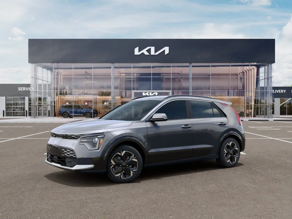 New 2026 Steel Gray Kia Wind image 3