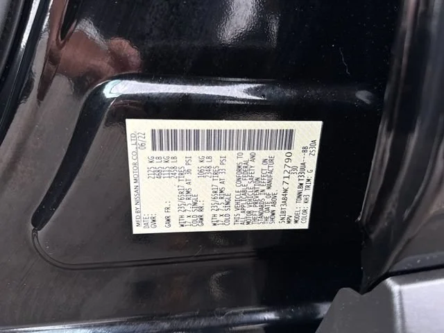 Used 2022 Super Black Nissan S image 16
