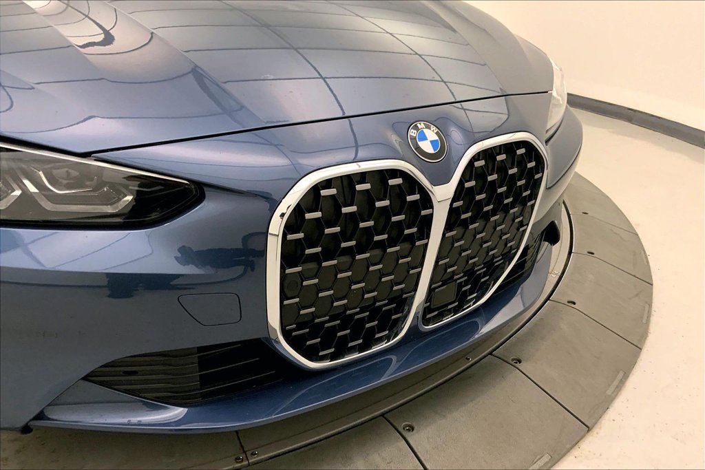 Used 2021 Arctic Race Blue Metallic BMW  image 27