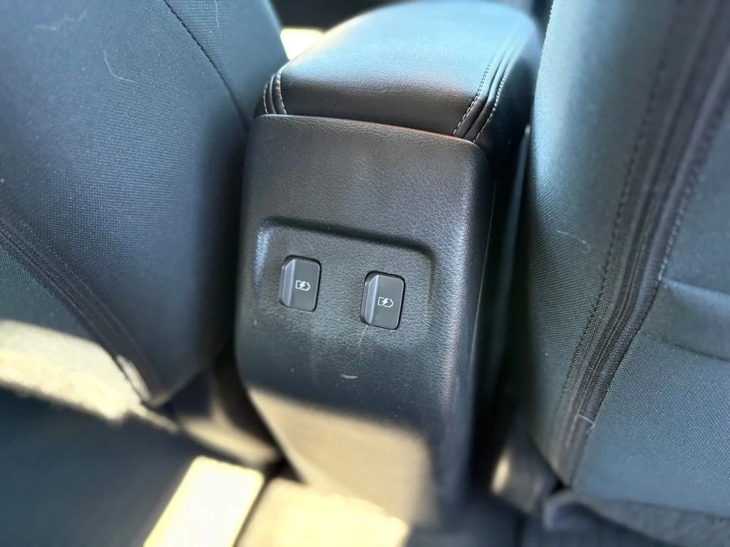 Used 2024 Gray Nissan SV image 26
