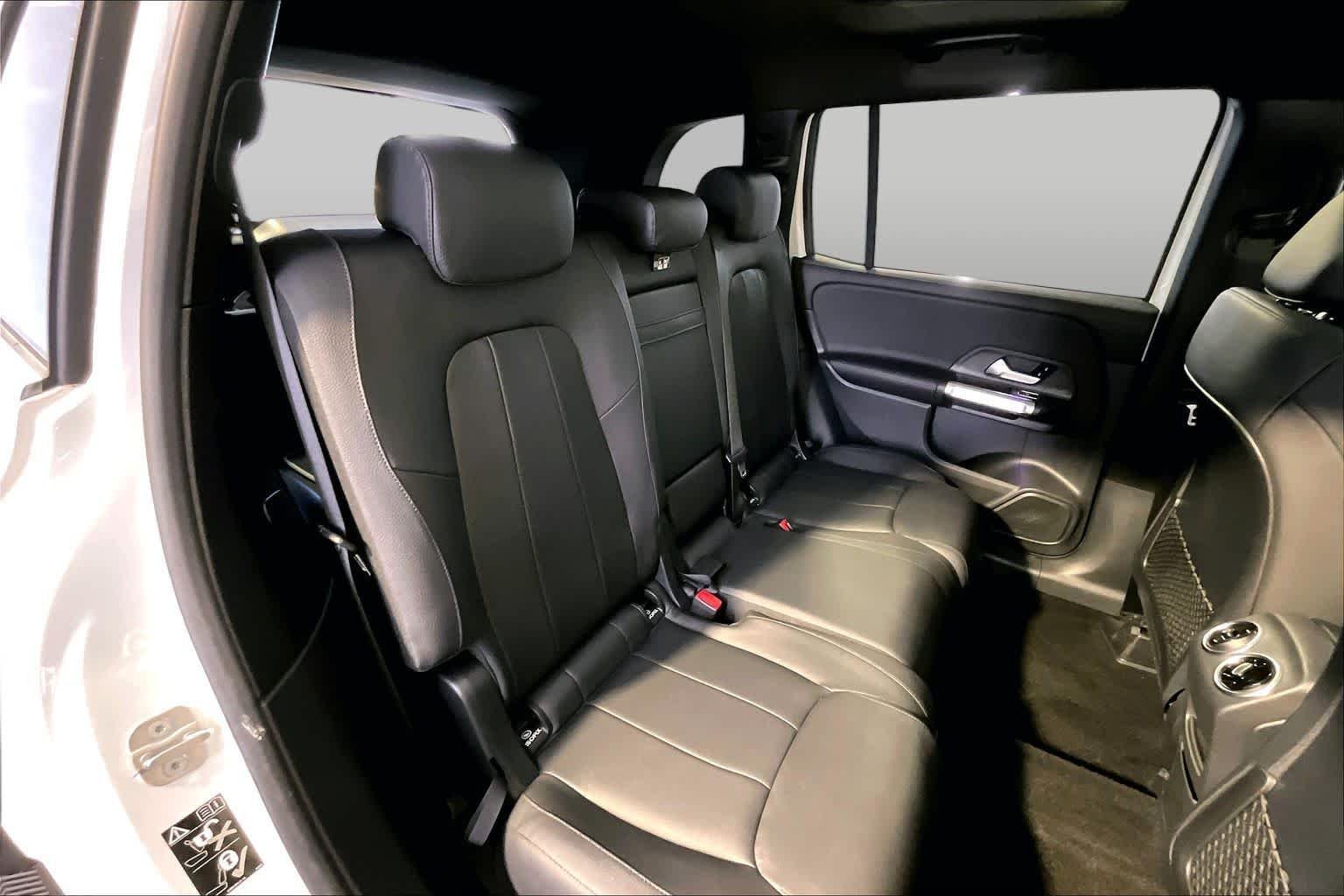 Certified Used 2023 Polar White Mercedes-Benz GLB 250 image 19
