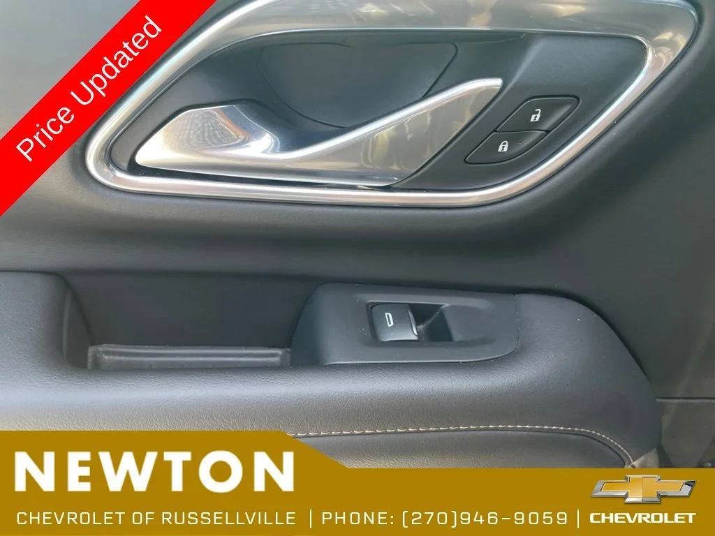 Used 2021 GRAYWOOD METALLIC Chevrolet High Country image 39