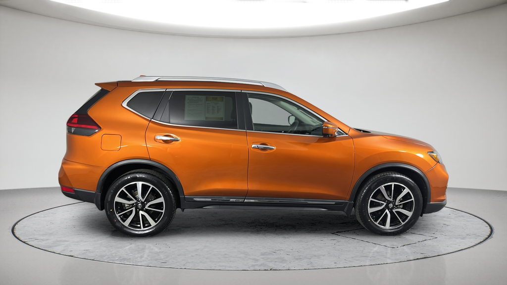 Used 2019 Nissan Rogue SL with VIN 5N1AT2MV3KC711590 for sale in Longview, WA