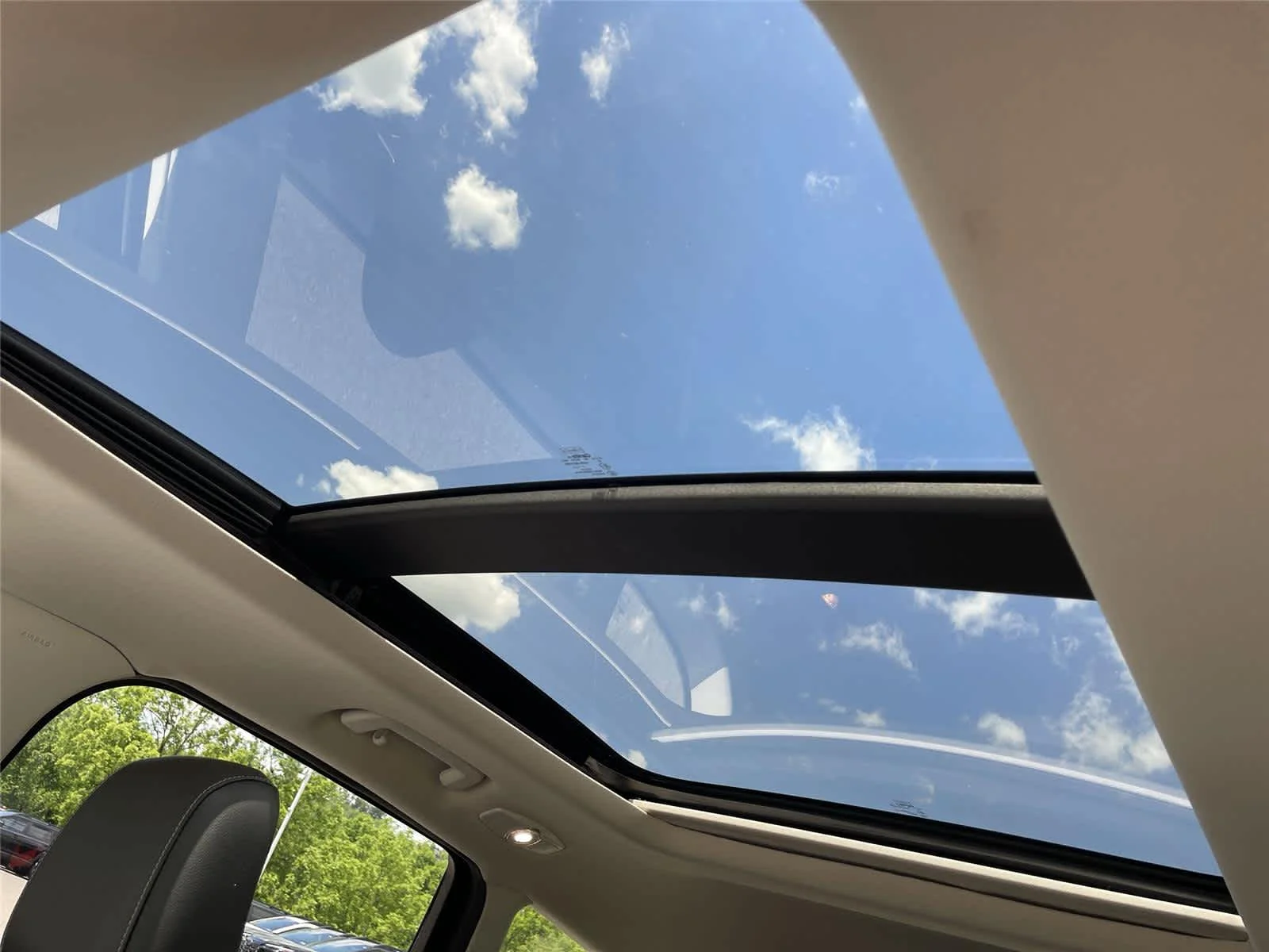 Used 2018 Ruby Red Metallic Tinted Clearcoat Ford SEL image 14