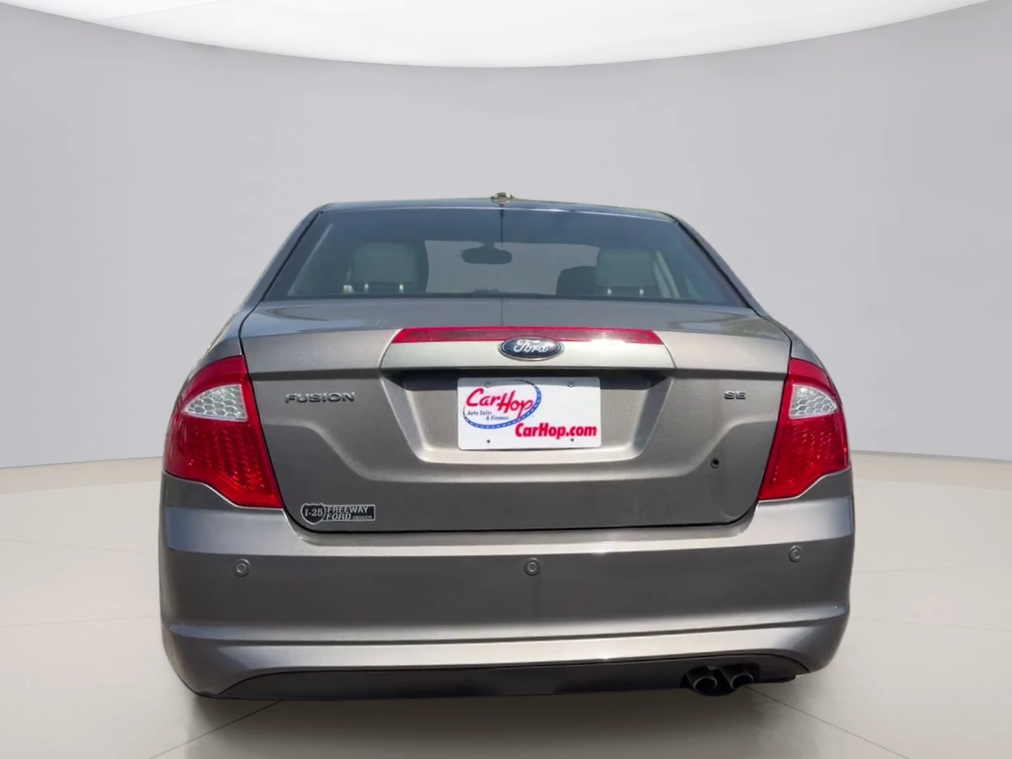 Used 2012 Gray Ford SE image 4
