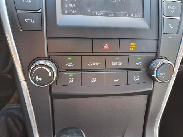 Certified Used 2017 CELESTIAL SILVER Toyota  image 24