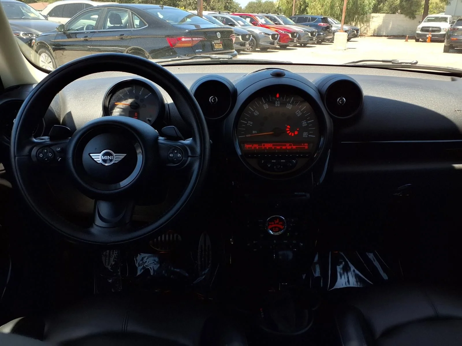 Used 2016 White MINI Base image 19