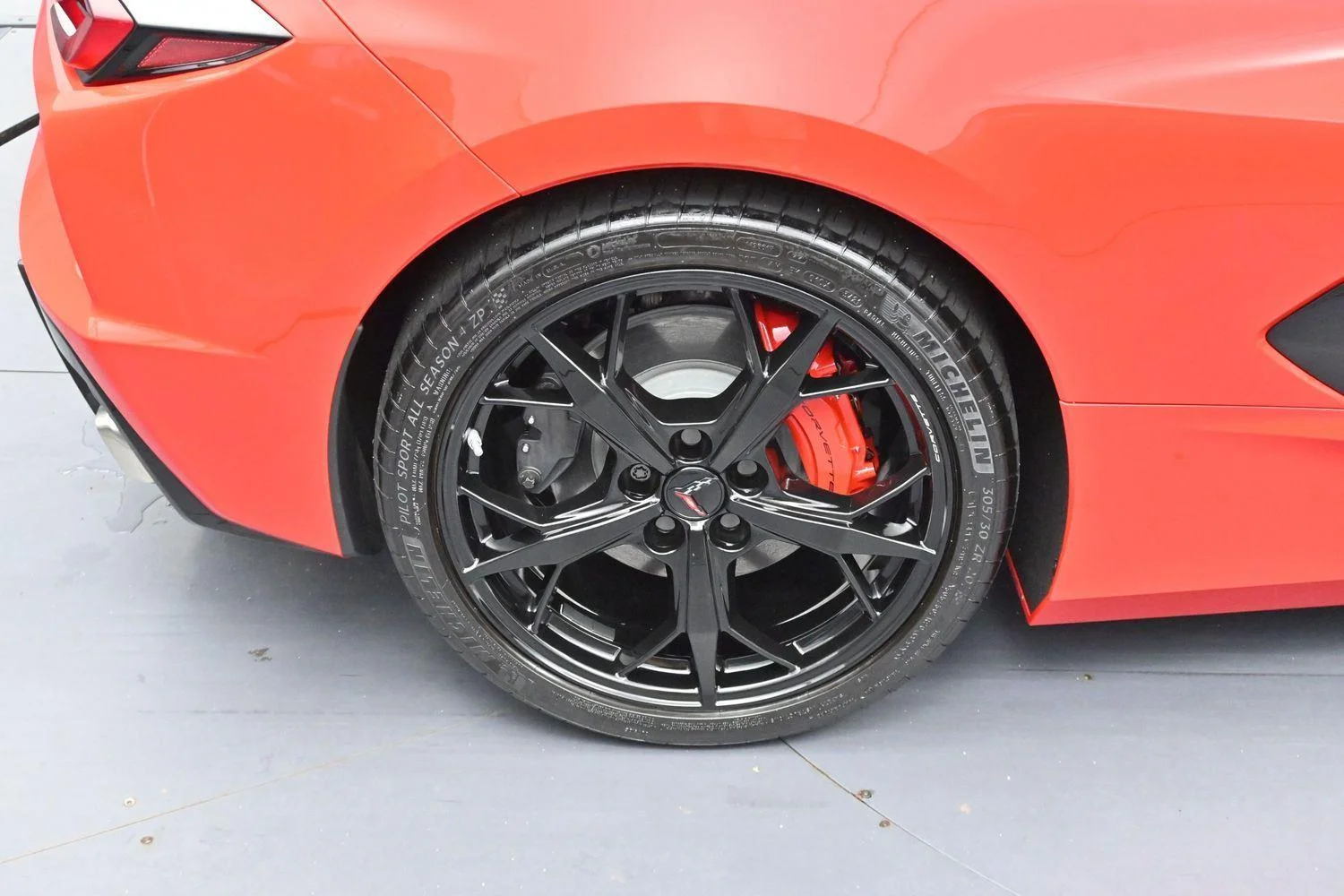 Used 2022 Torch Red Chevrolet 2LT image 40