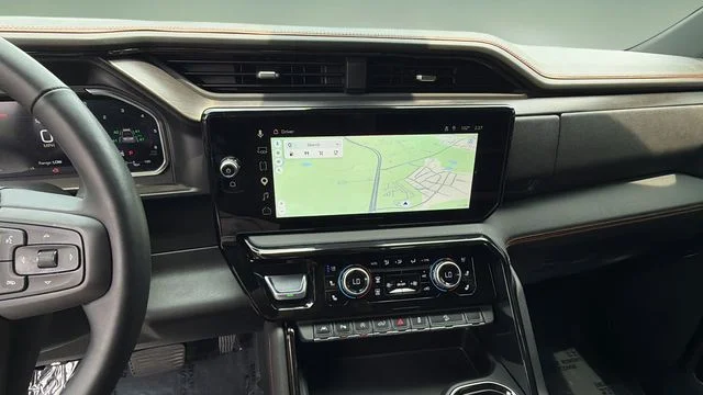 Used 2026 White GMC AT4 image 26