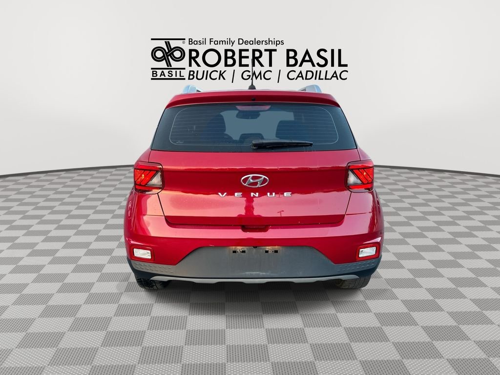 Used 2023 Red Hyundai SEL image 7