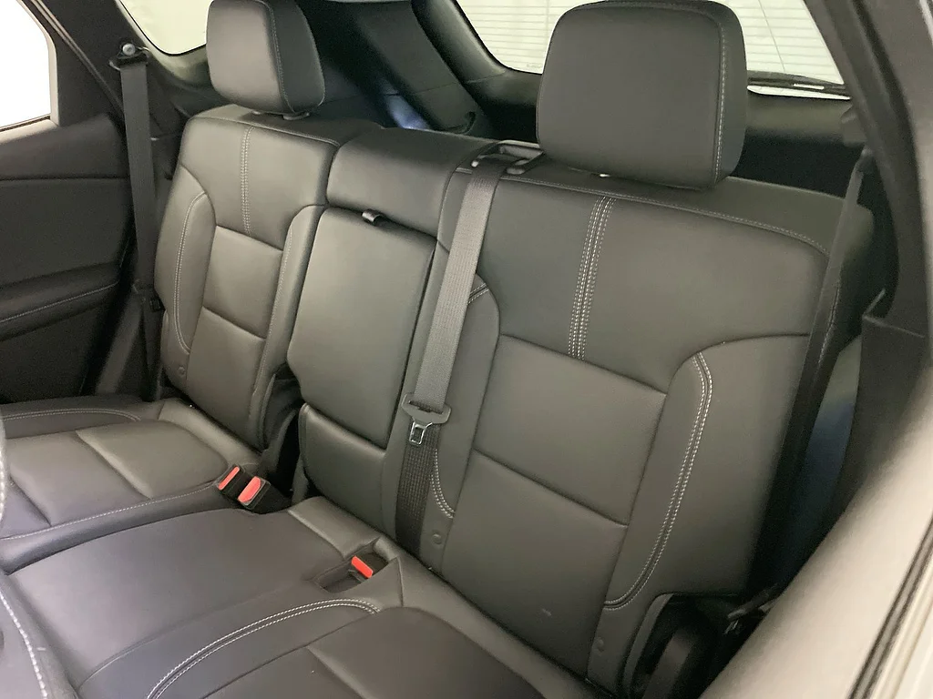 Used 2024 Radiant Red Tintcoat Chevrolet LT image 25