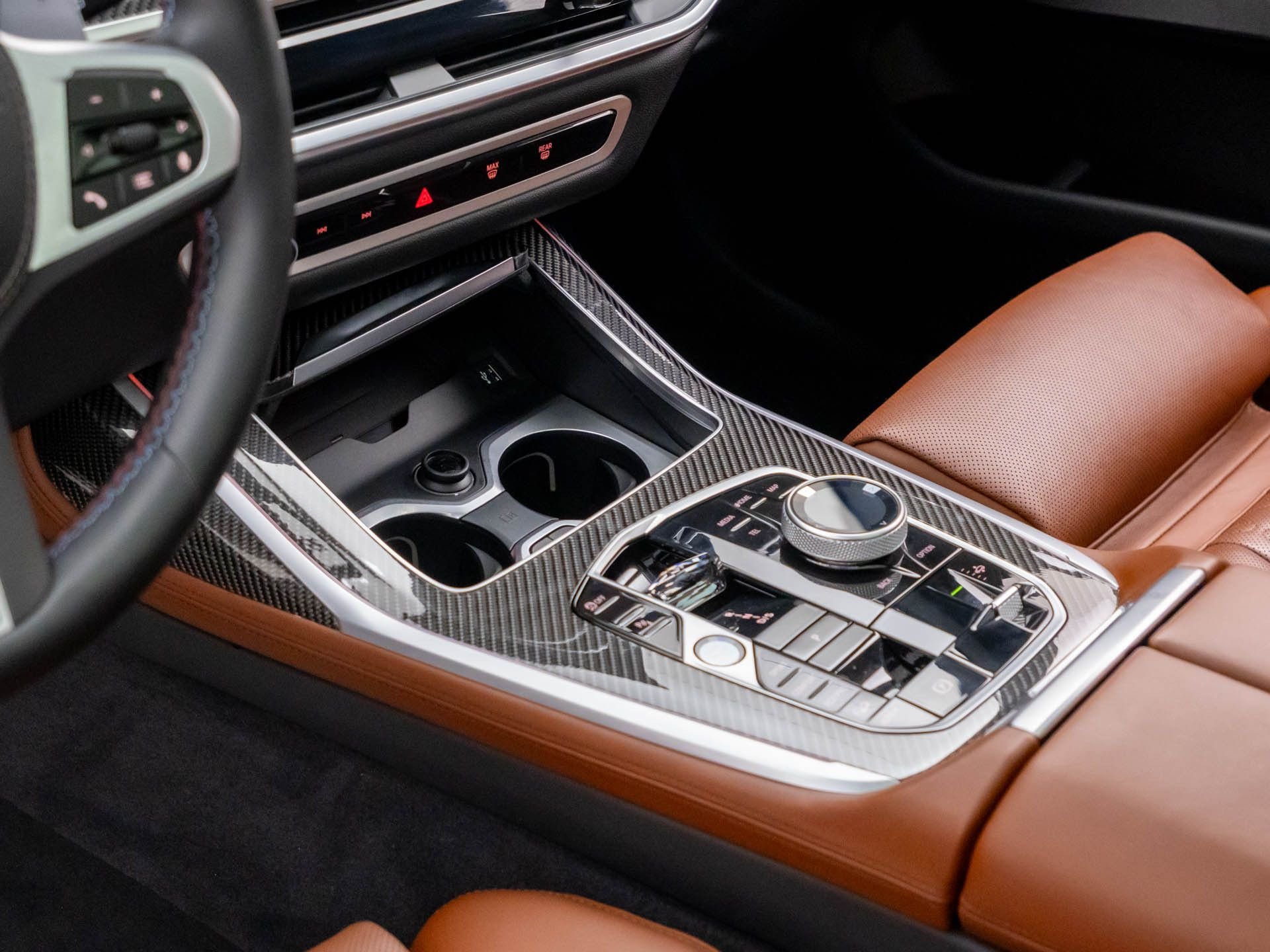 Certified Used 2026 Alpine White BMW M60i image 13