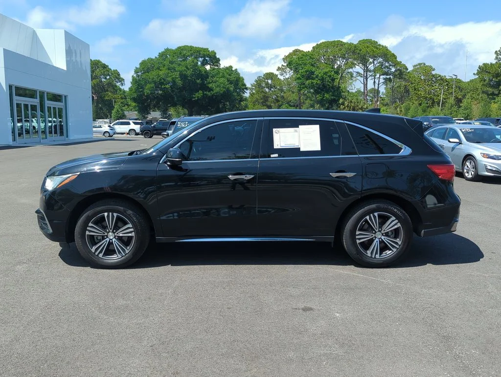 Used 2017  Acura 3.5L image 3