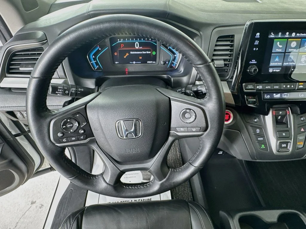 Certified Used 2021 White Honda EX-L image 14