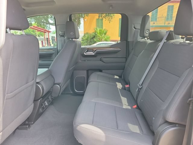 2022 Chevrolet Silverado 1500 LT - Photo 13