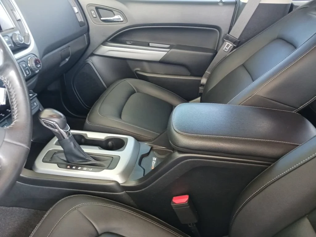 Used 2022 SUMMIT WHITE Chevrolet 4WD ZR2 image 31