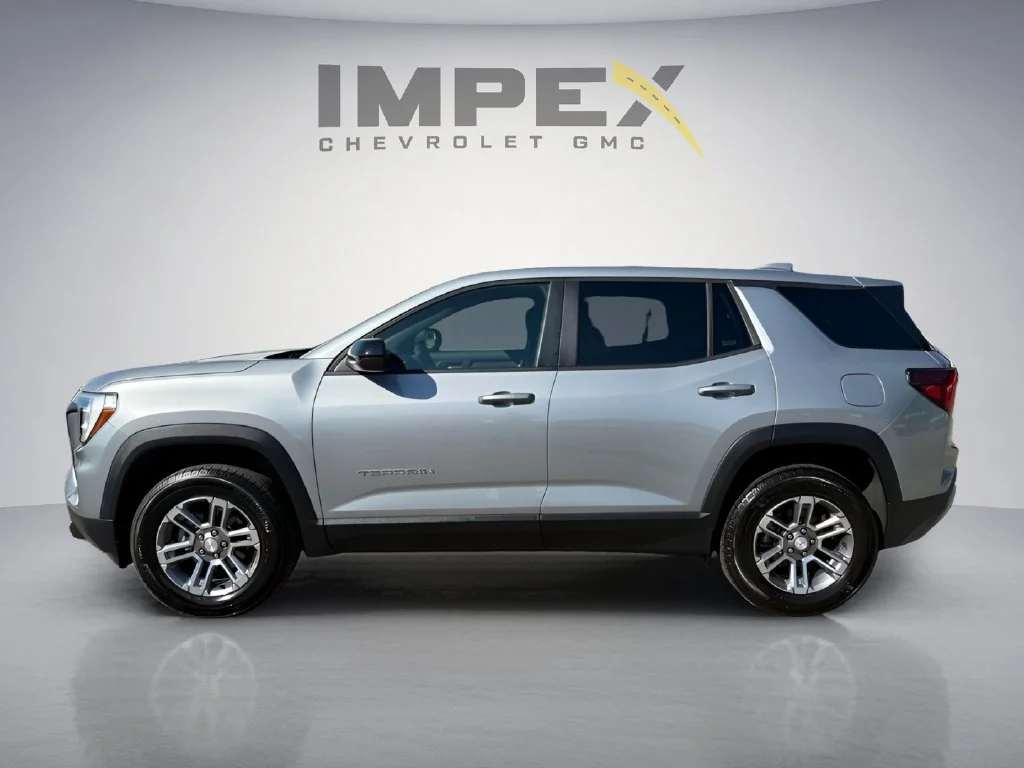 Used 2026 Sterling Metallic GMC Elevation image 2