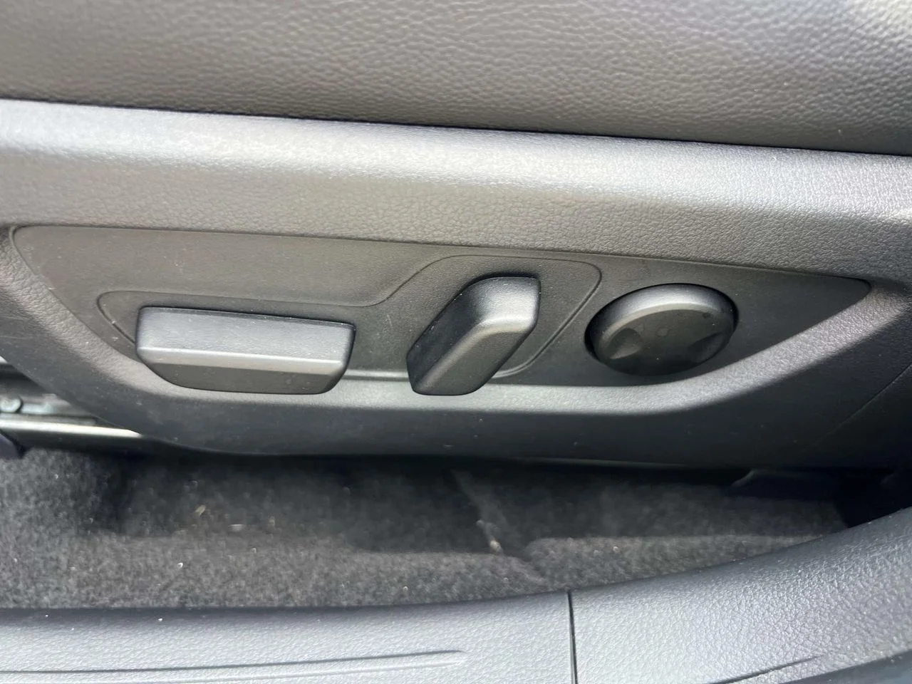 Certified Used 2024 Wind Chill Pearl Mazda 2.5 S Premium Plus image 29