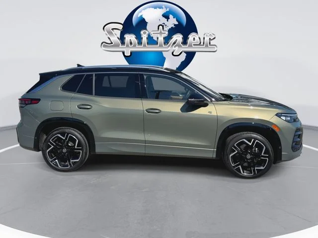 Certified Used 2025 Green Volkswagen 2.0T SEL R-Line image 5