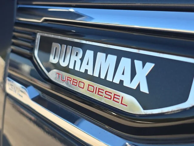 Used 2022 Blue GMC Denali image 9