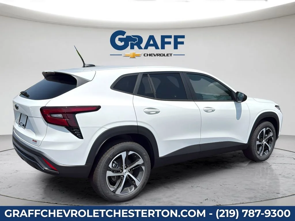 2026 Chevrolet Trax RS - Photo 8