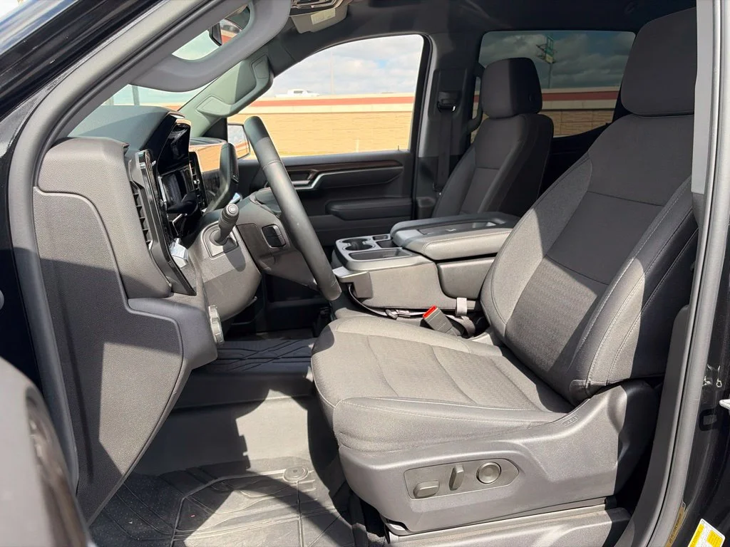 Used 2026 Black Chevrolet LT image 14