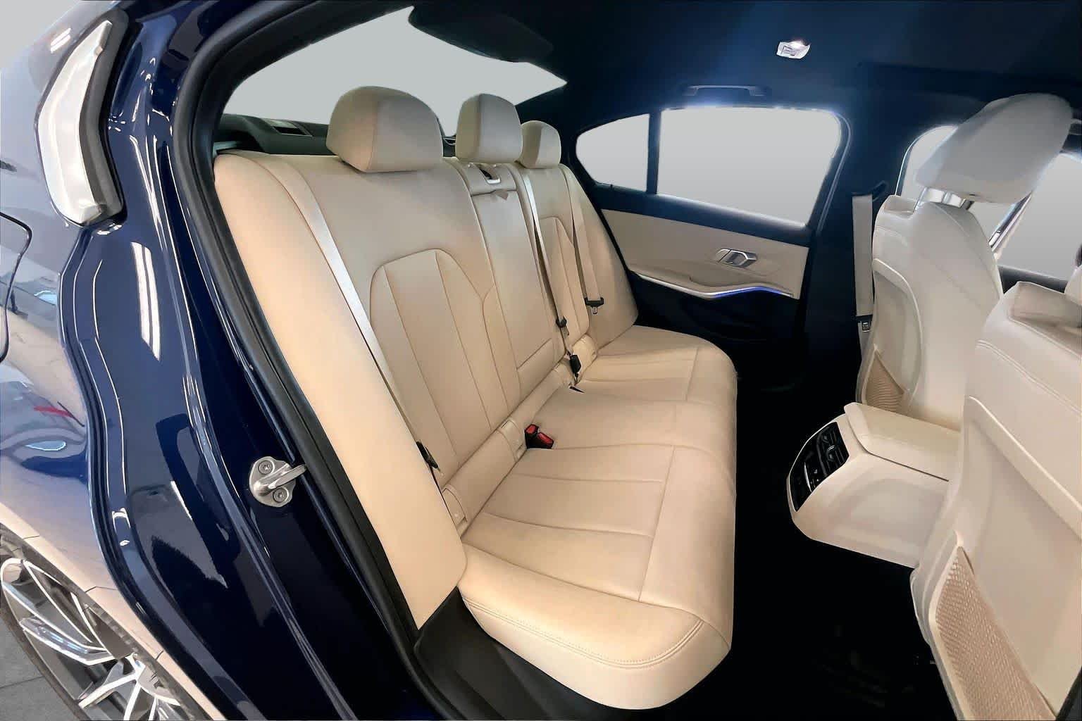 Used 2020 Mediterranean Blue Metallic BMW 330i image 18