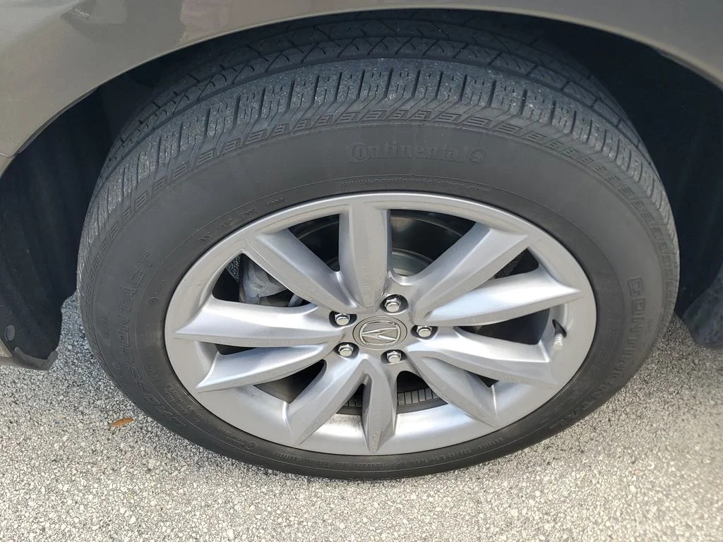 Used 2023 Gray Acura Base image 4