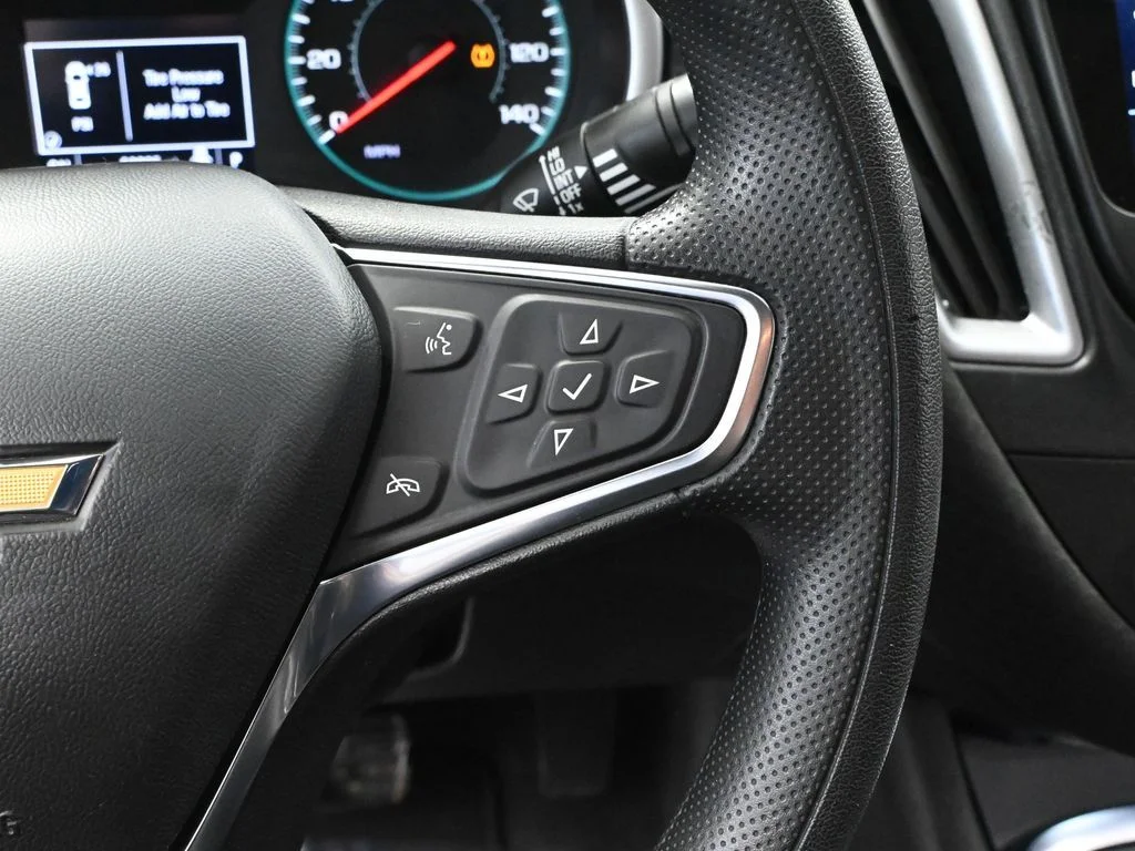 Used 2024 Red Chevrolet LT image 28