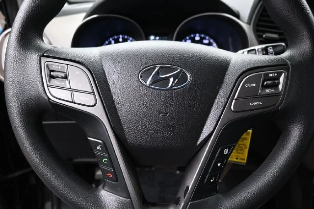 Used 2018 Black Hyundai 2.4 Base image 17