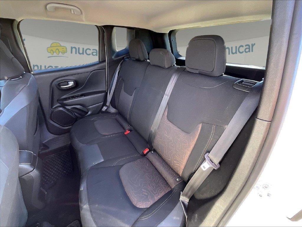 Used 2023 Alpine White Clearcoat Jeep Latitude image 14