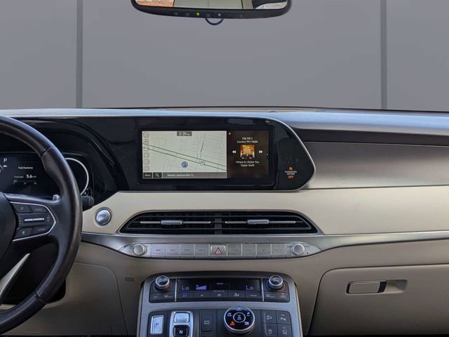 Used 2020 White Hyundai Limited image 19