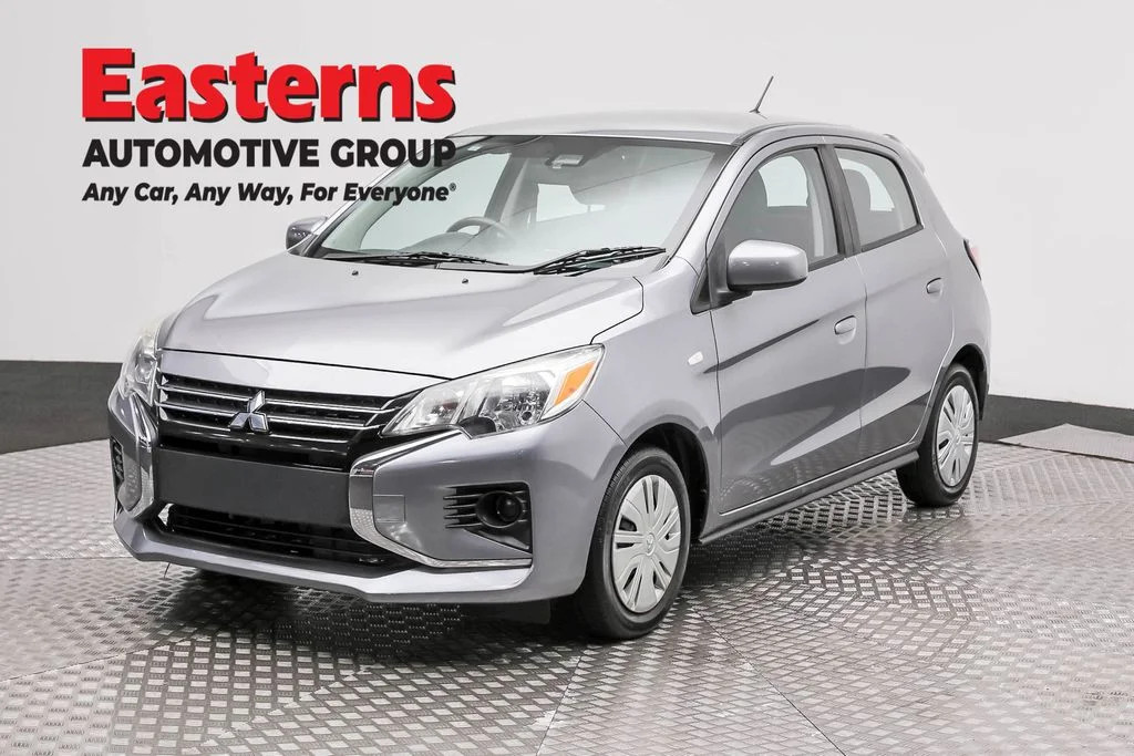 Used 2021 Gray Mitsubishi ES image 1