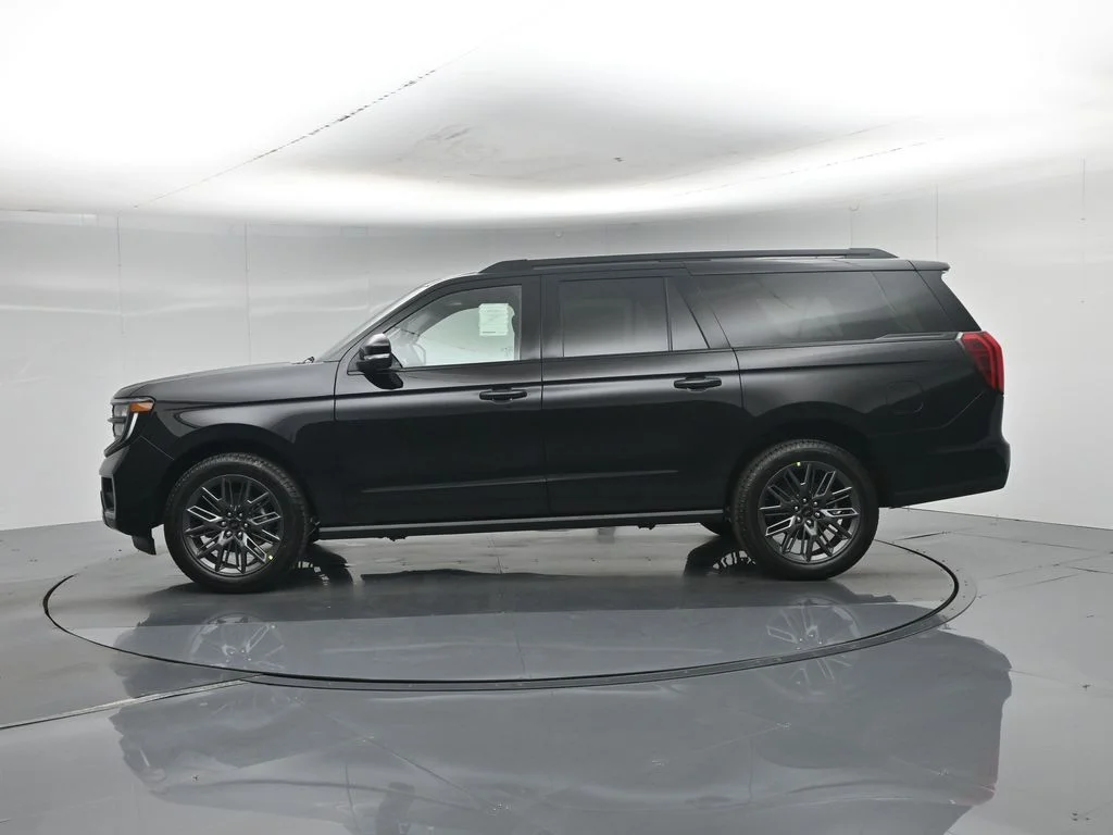 New 2027 Agate Black Metallic Ford Platinum image 33