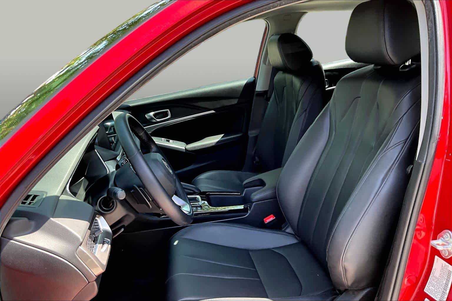 Used 2024 Performance Red Pearl Acura  image 8