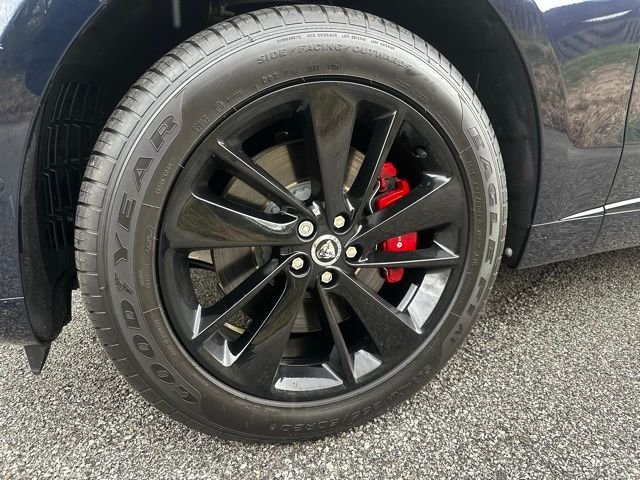 2026 Jaguar F-Pace R-Dynamic S - Photo 9