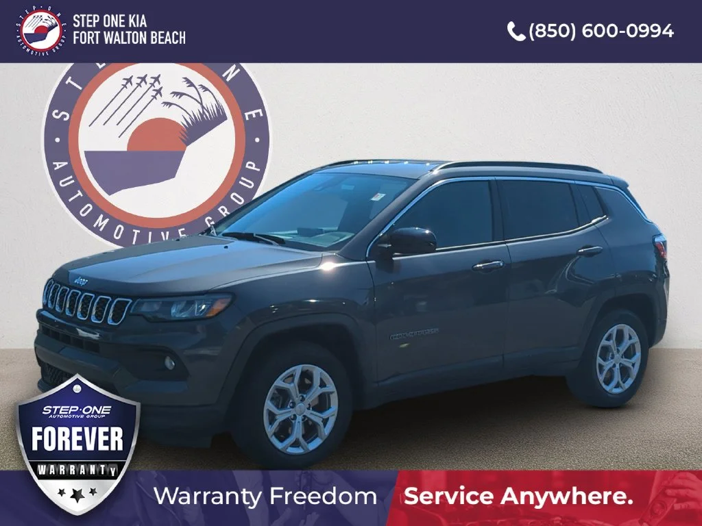 Used 2024 Gray Jeep Latitude image 1