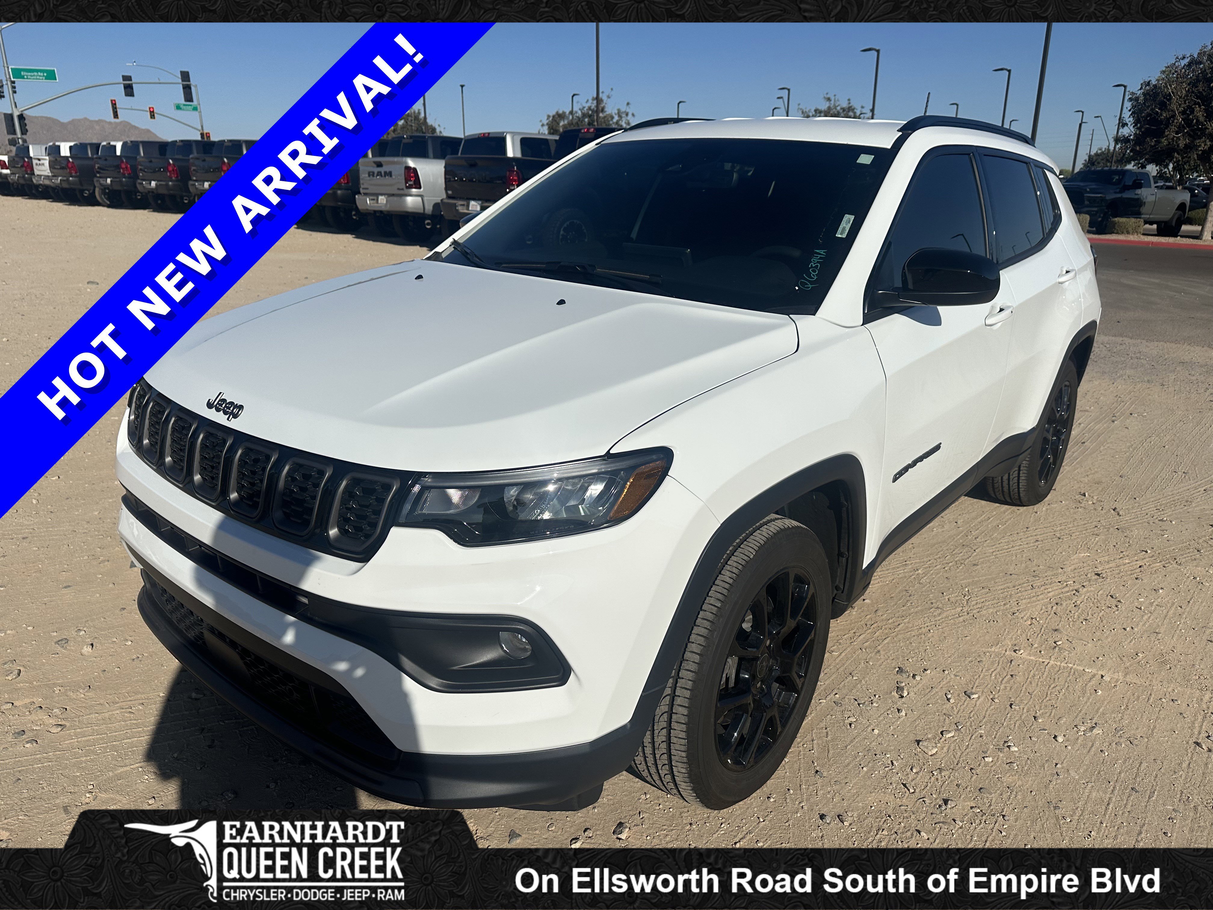 Used 2025 Bright White Clearcoat Jeep Latitude image 1
