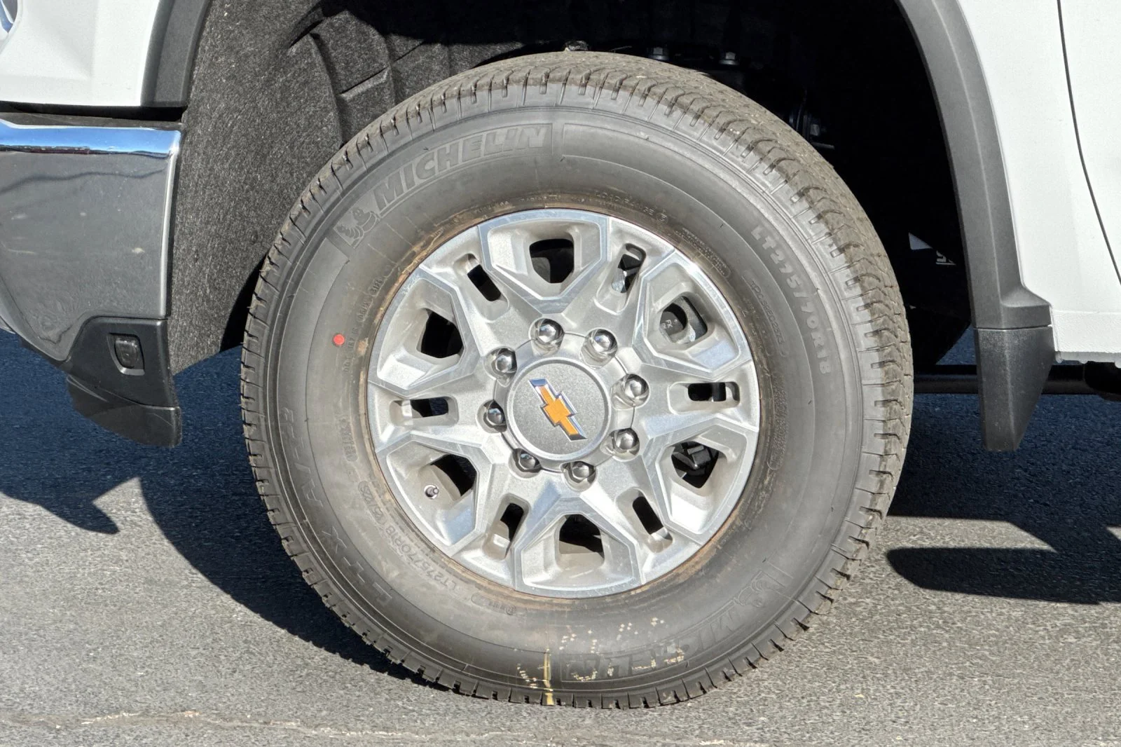 2026 Chevrolet Silverado 3500 HD LT view 24