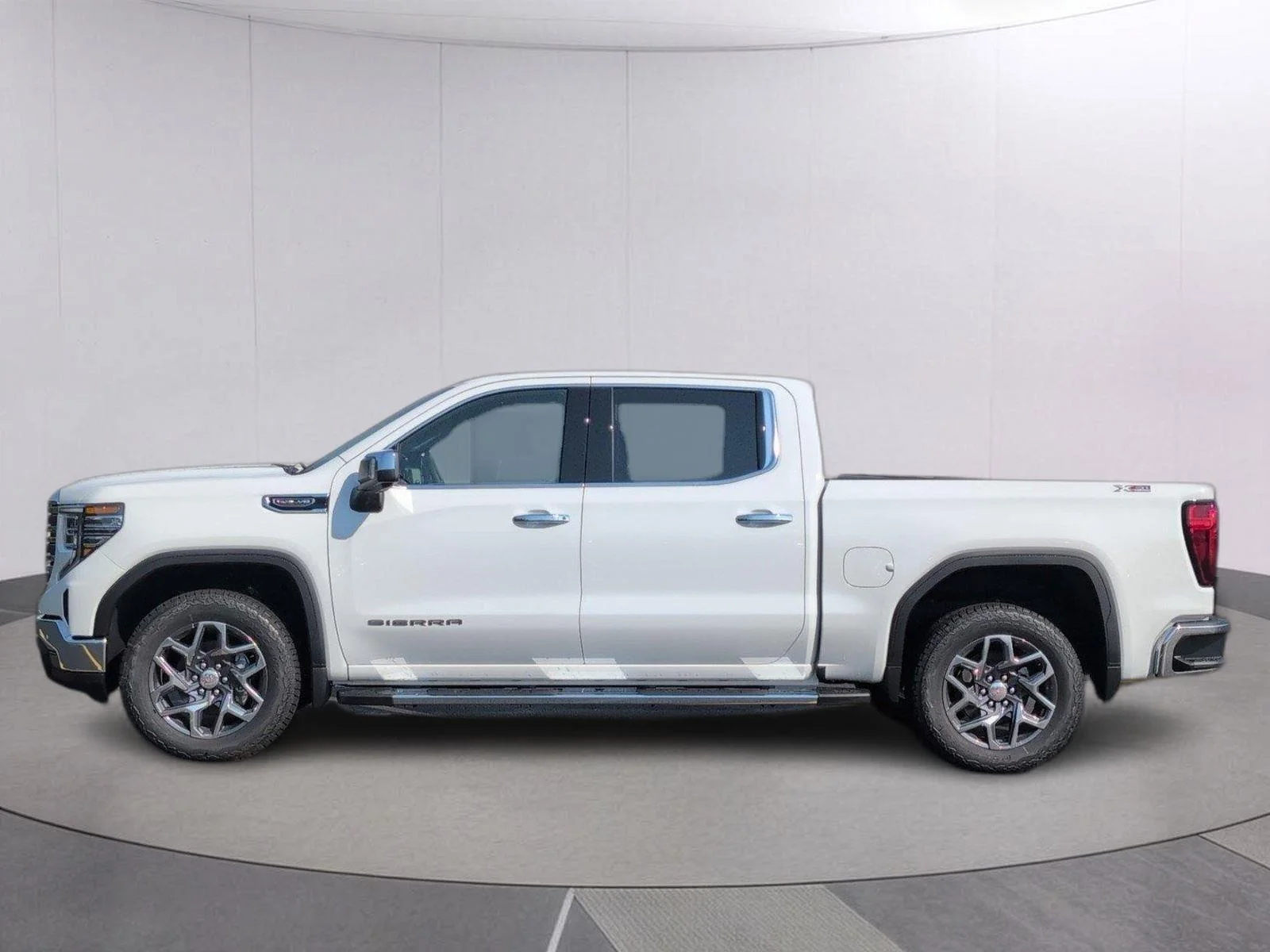New 2026 Summit White GMC SLT image 2